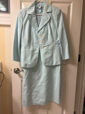 Light Blue Women's Dress Suit - Classic Two-Piece Blazer & Dress